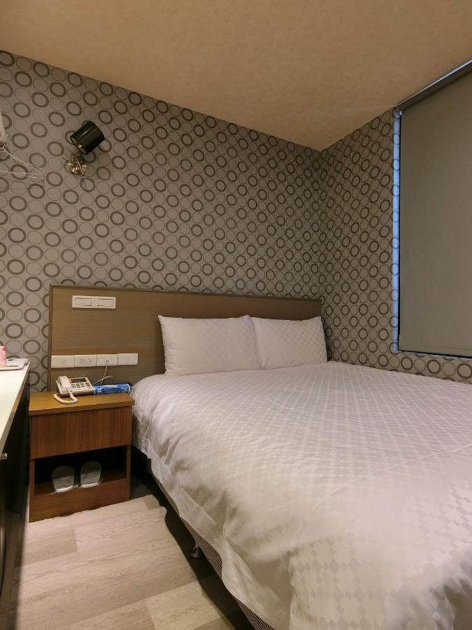 Taiwan Seven Days Boutique Hotel Taipéi Exterior foto