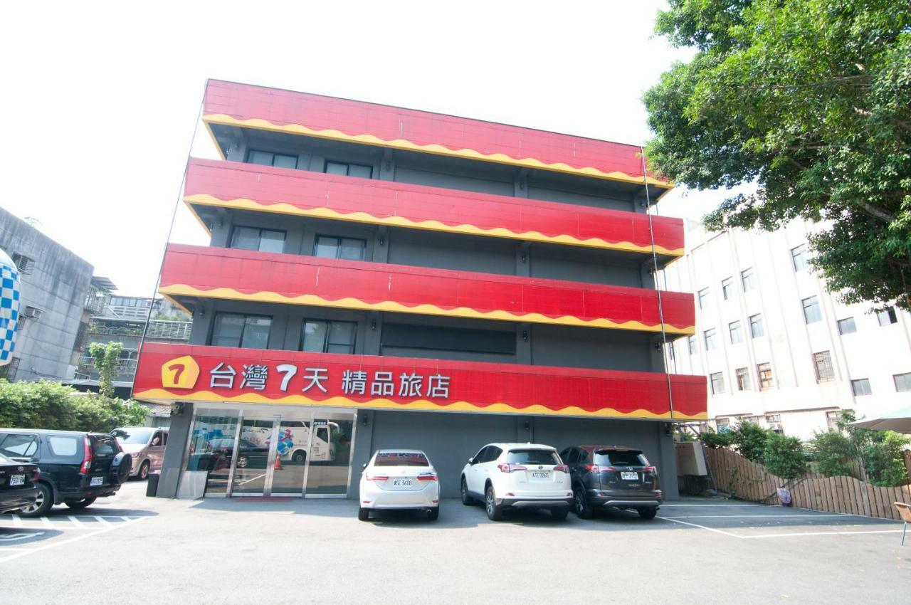Taiwan Seven Days Boutique Hotel Taipéi Exterior foto